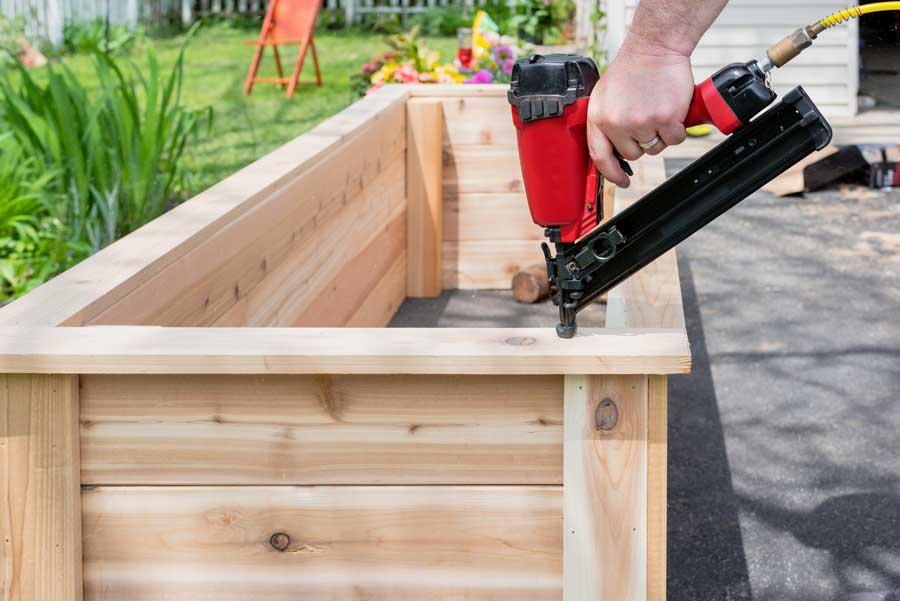 garden planter woodworking niche
