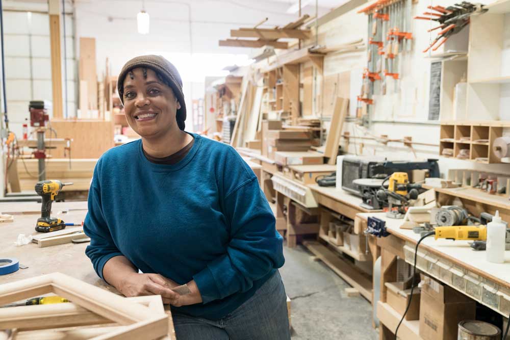 woodworking business ideas - woman teaching classes